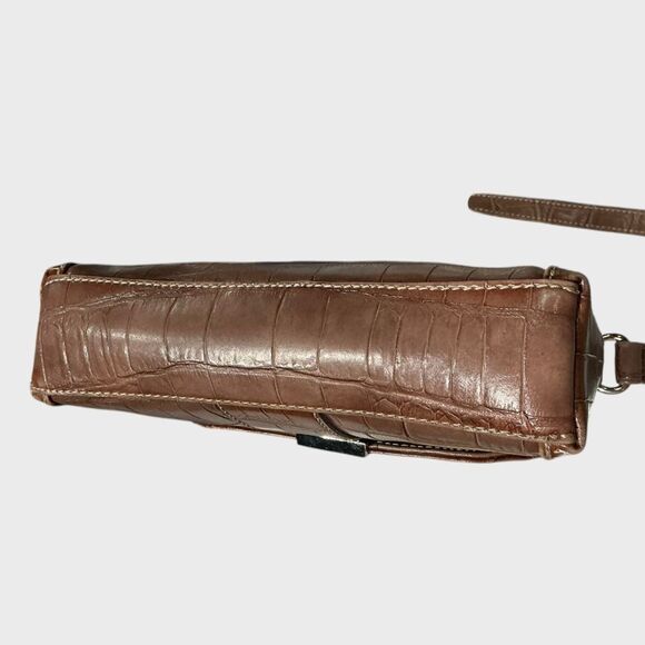 Liz Claiborne Vintage Crossbody Vegan Leather - Picture 6 of 12